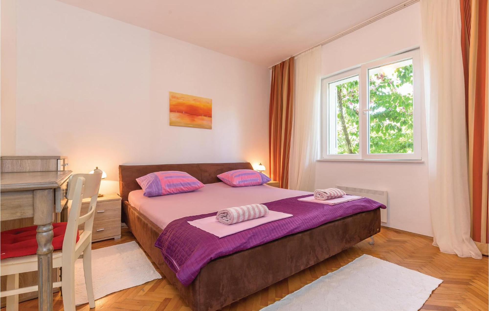 Lovely Apartment In Makarska With Wifi المظهر الخارجي الصورة